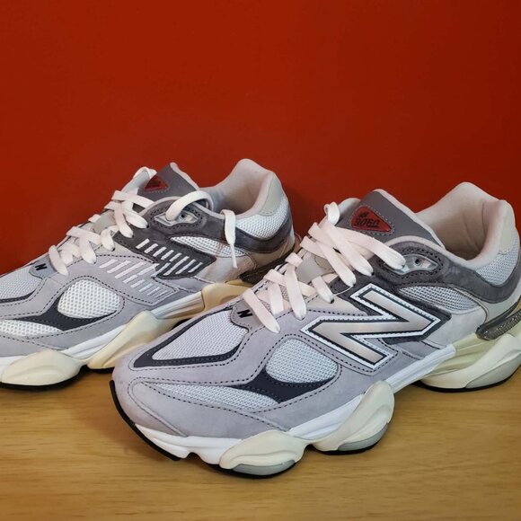 New Balance 9060 sneaker GRAY U9060gry rain cloud (9M / 10.5W) - Picture 7 of 10